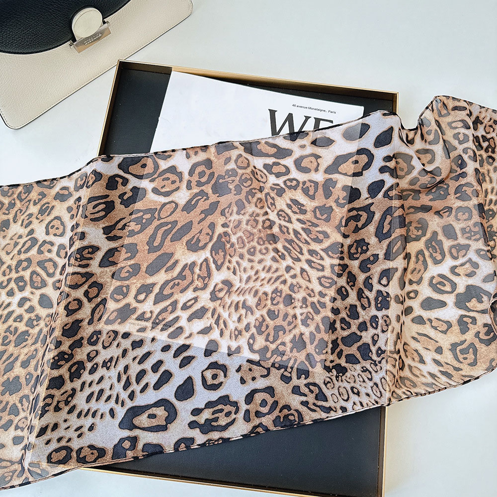 Leopard Small Long Silk Scarf  – Silk Tie Striped recenzja i cena